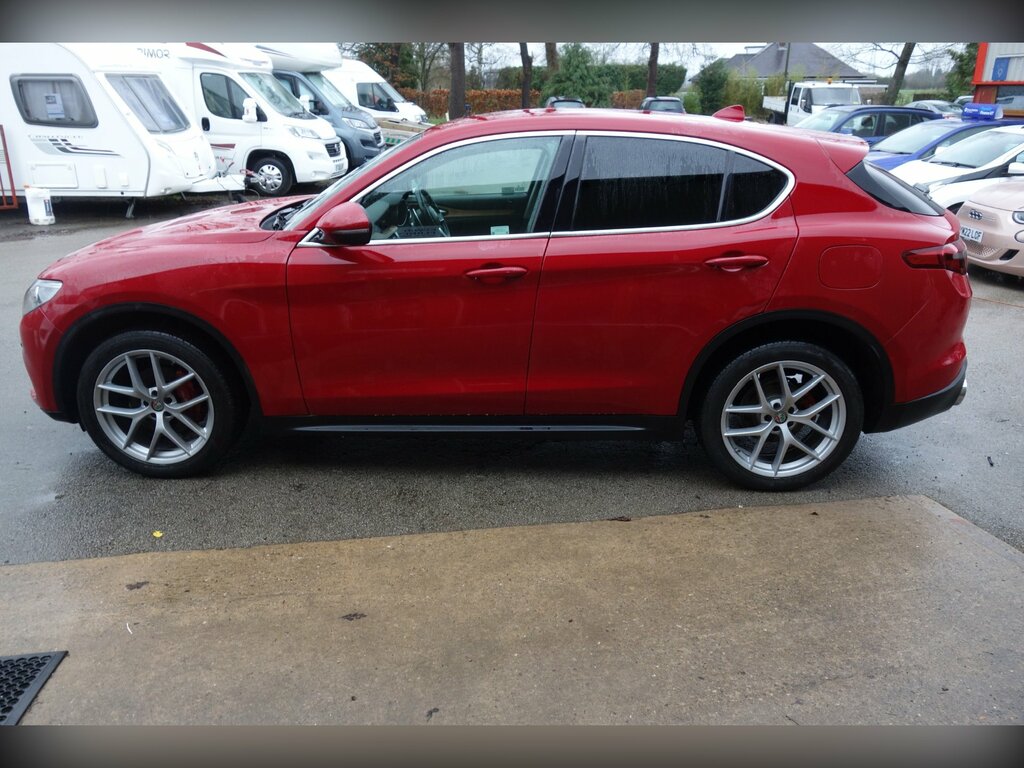 Alfa Romeo Stelvio 2.2 Td Milano Edizione Suv Q4 Awd WV67VDL Red #6