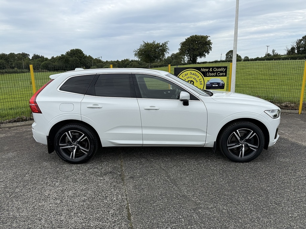 Volvo XC60 D4 R-design U5143 Ulez M17DNP White #3