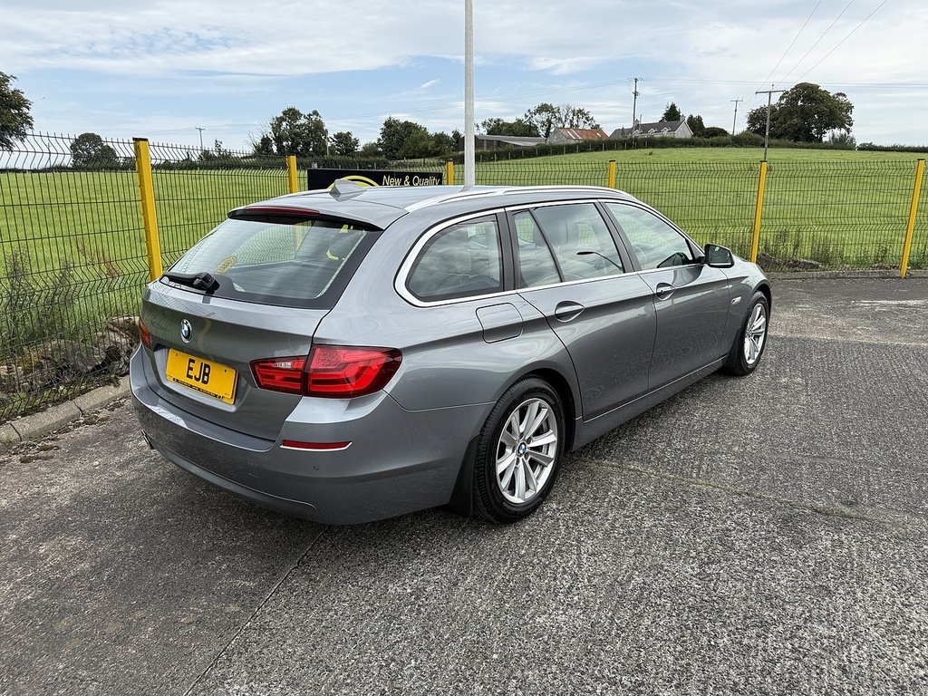 BMW 5 Series 520D Se U5142 EF62VFX Grey #2