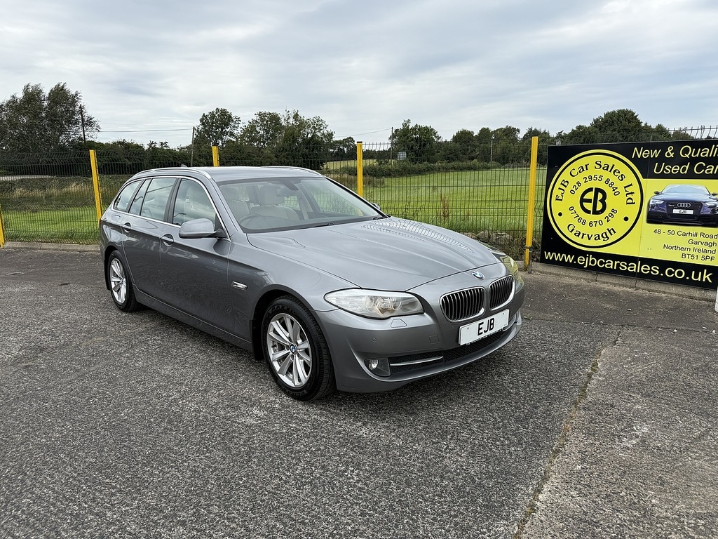 BMW 5 Series 520D Se U5142 Grey