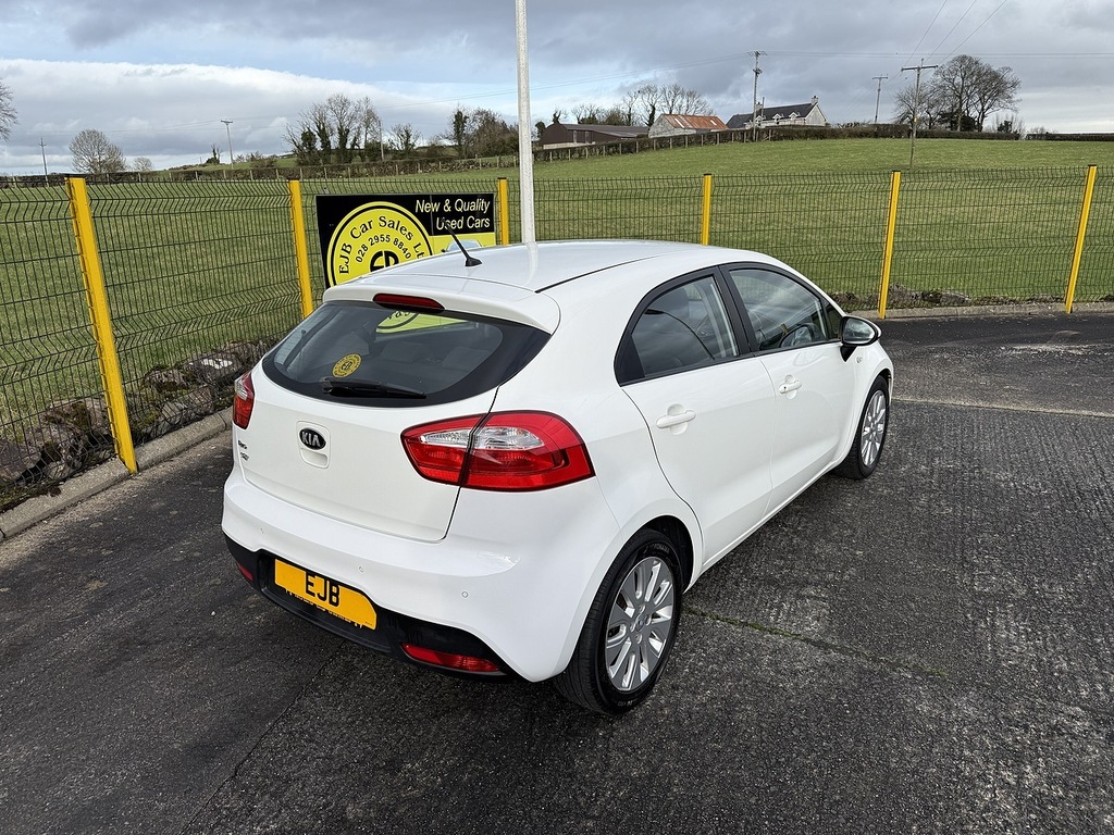 Kia RIO Vr7 U5158 Ulez White #2