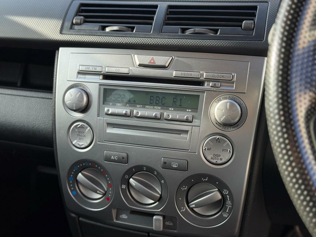 Mazda 2 Hatchback S 2006 Silver #43