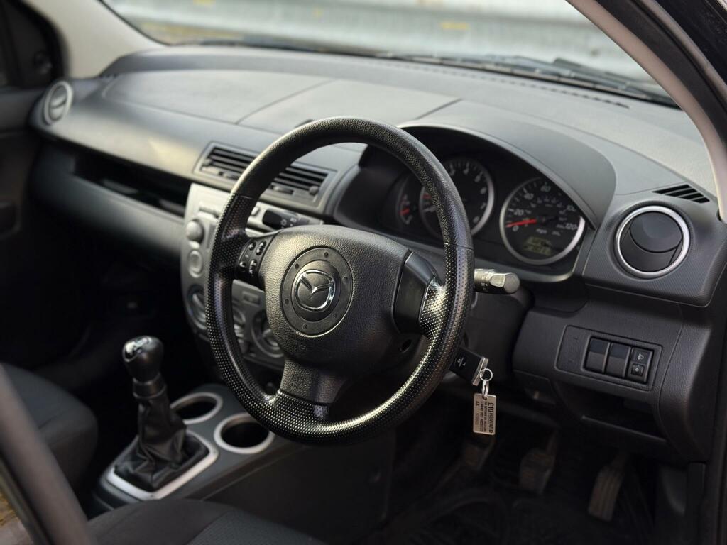 Mazda 2 Hatchback S 2006 Silver #40