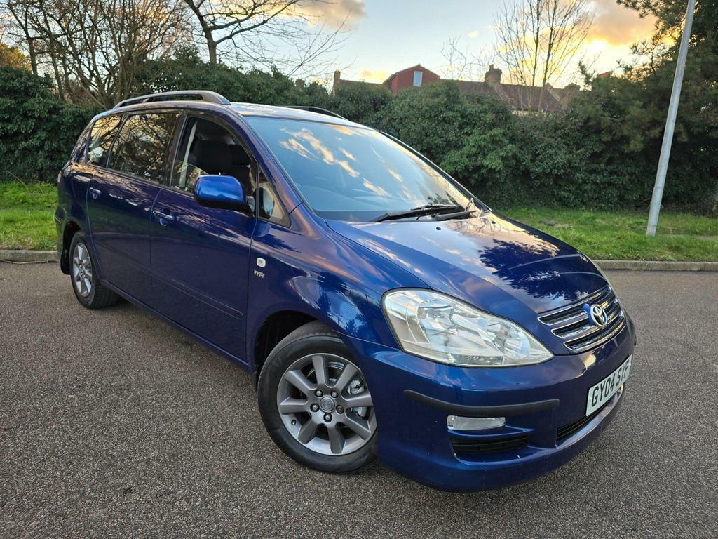 Toyota Avensis Verso T Spirit Silver #14