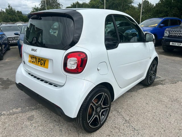 Smart Fortwo Coupe 2021 17.6Kwh Premium Coupe 22Kw White #3