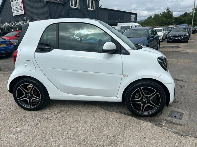 Smart Fortwo Coupe 2021 17.6Kwh Premium Coupe 22Kw White #2