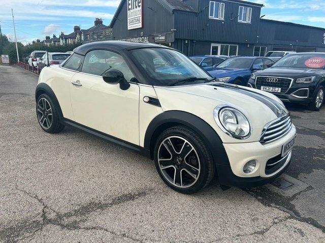 Mini Coupe 2013 1.6 Cooper Coupe Euro 5 S White