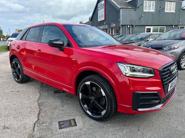 Audi Q2 2019 1.5 Tfsi Cod 35 Black Edition Suv Red