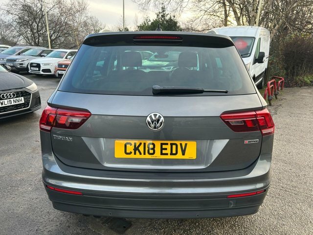 Volkswagen Tiguan 2018 1.4 Tsi Se Navigation Suv Dsg 4Mot CK18EDV Grey #6