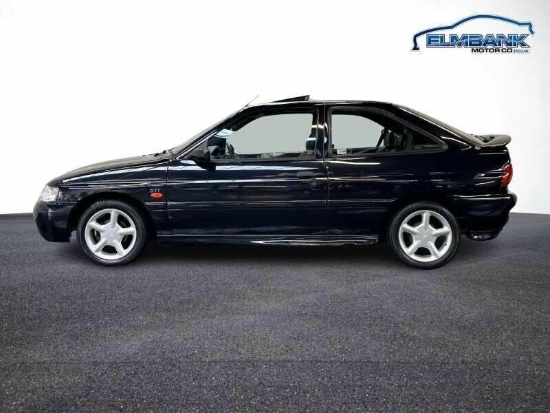 Ford Escort 1.8L Gti 16V Black #2