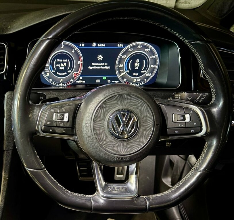 Volkswagen Golf 2L Gtd YR67SZP White #2