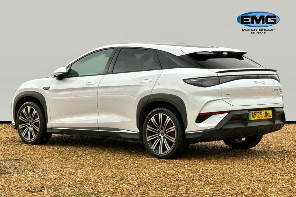 Byd Sealion 7 82.5Kwh Design Suv Awd AF25JNL White #4