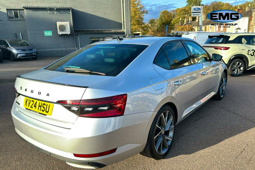 Skoda Superb 1.5 Tsi Act Sportline Plus Hatchback Ds Silver #6