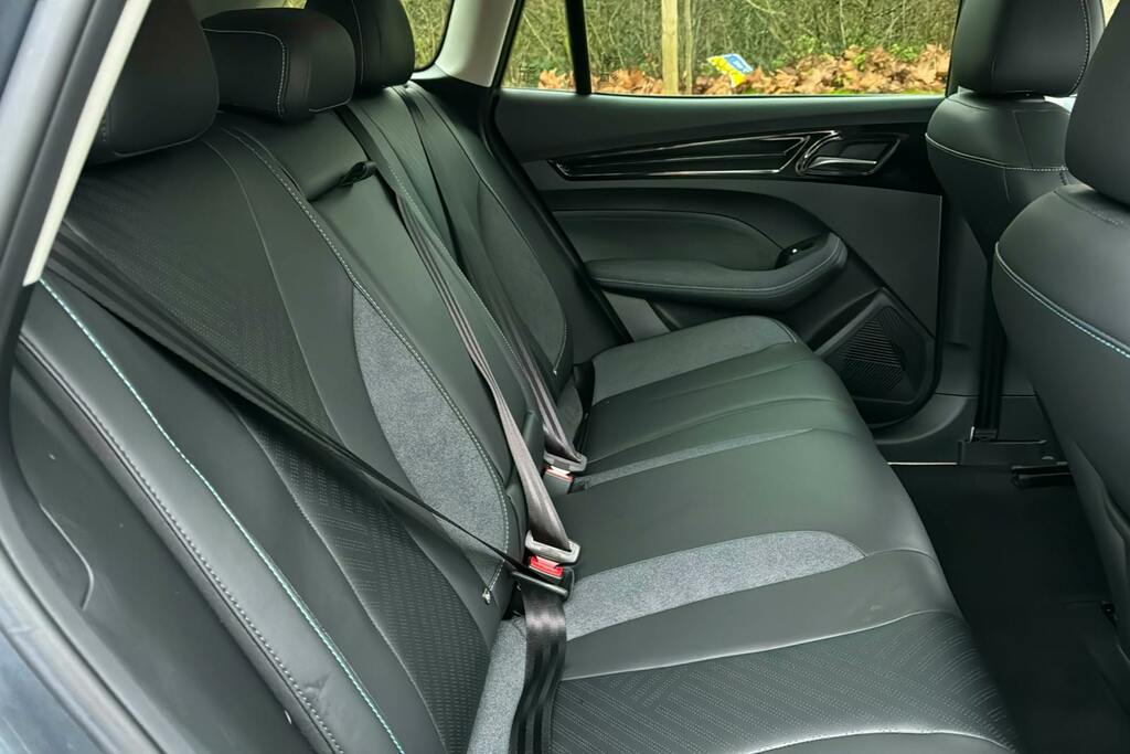MG  Dual Motor 77Kwh Gt 4Wd Grey #11