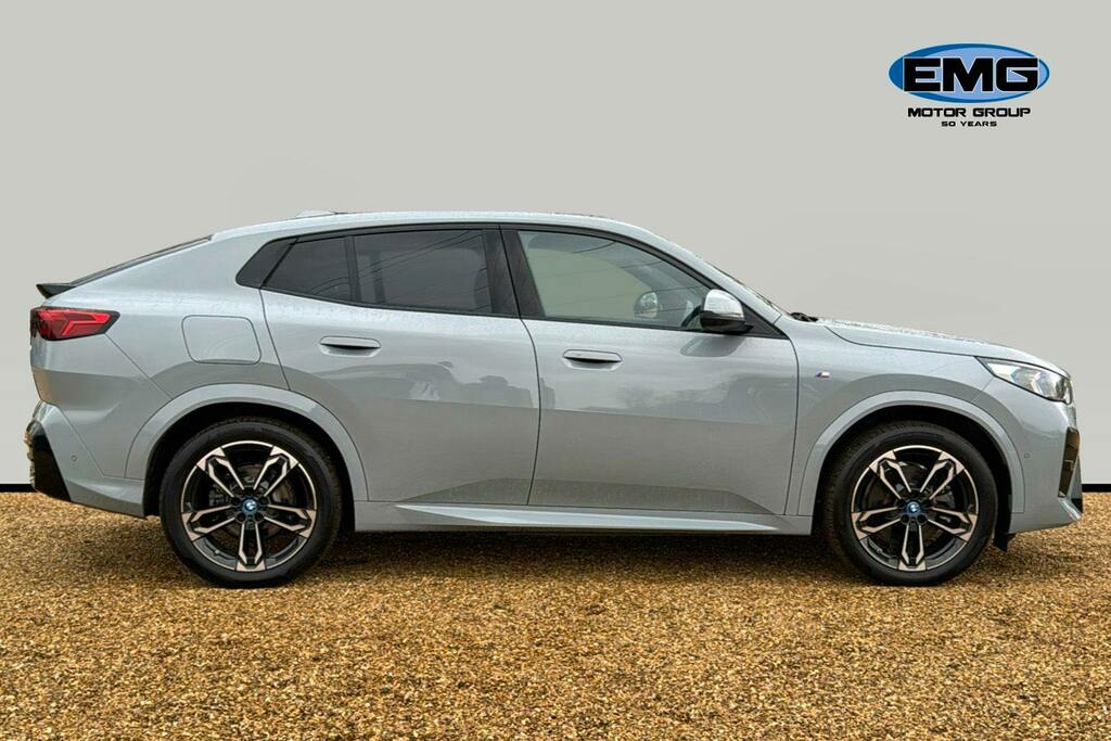 BMW iX2 30 66.5Kwh M Sport Suv Xdrive 1 Grey #3