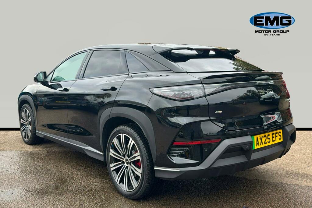 Byd Sealion 7 82.5Kwh Design Suv Awd AX25EFS Black #4