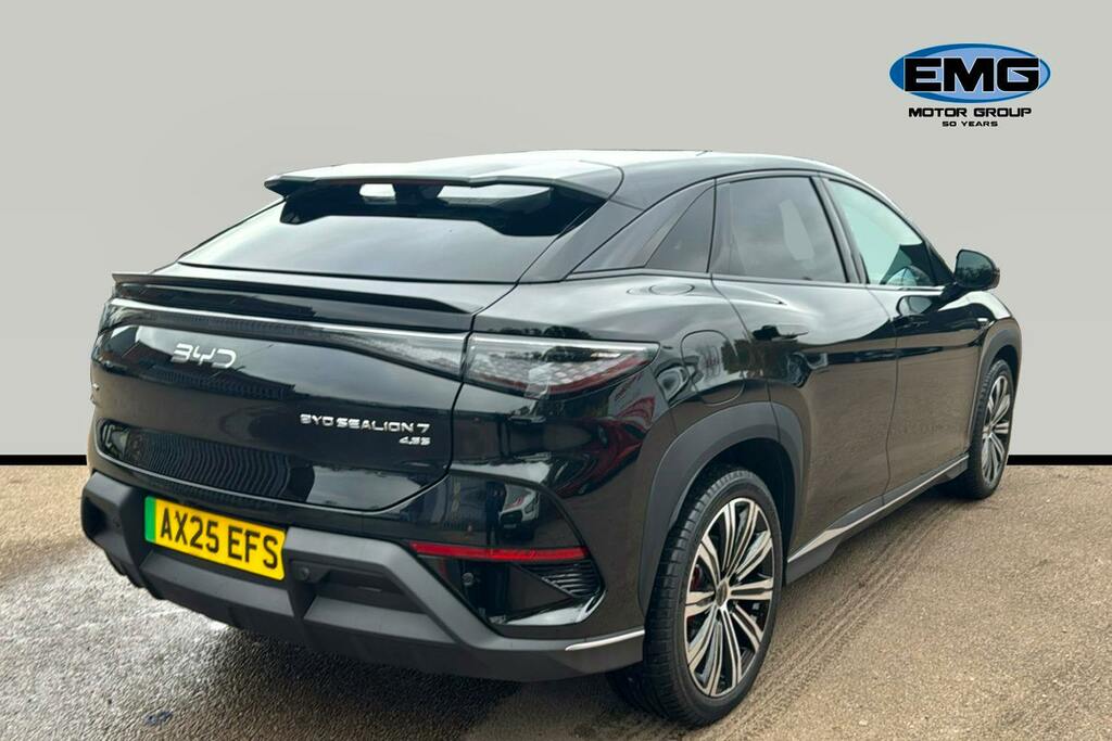 Byd Sealion 7 82.5Kwh Design Suv Awd AX25EFS Black #6