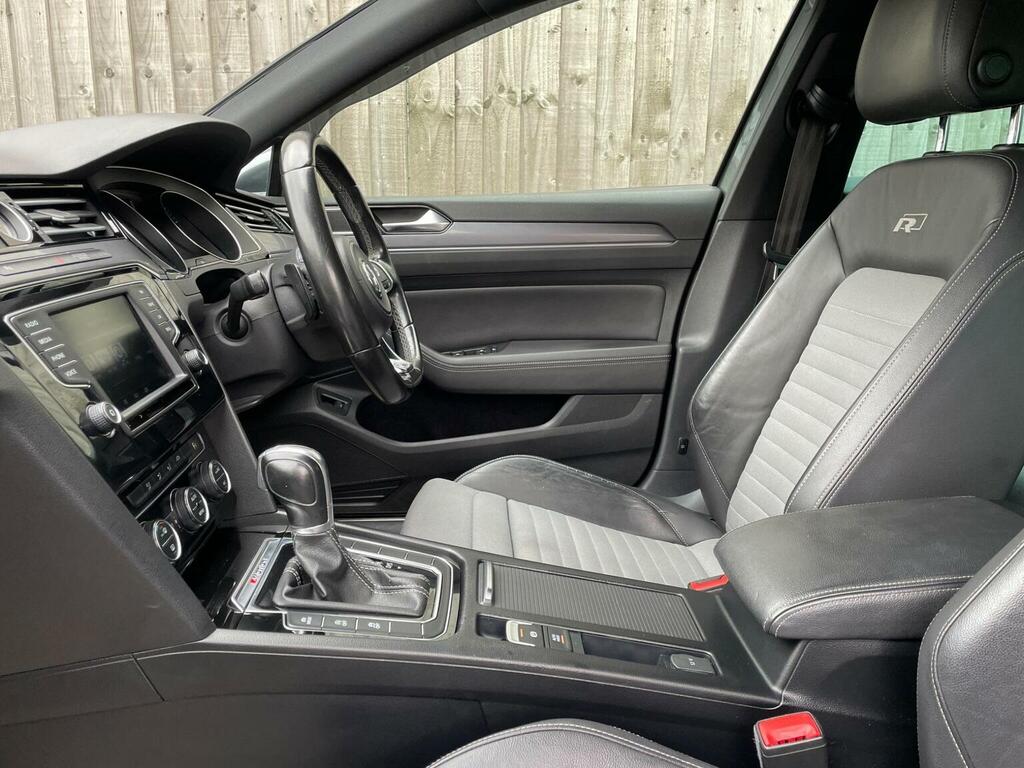 Volkswagen Passat 2.0 Bitdi Bluemotion Tech R-line Dsg 4Motion Euro GM66FTD Grey #2