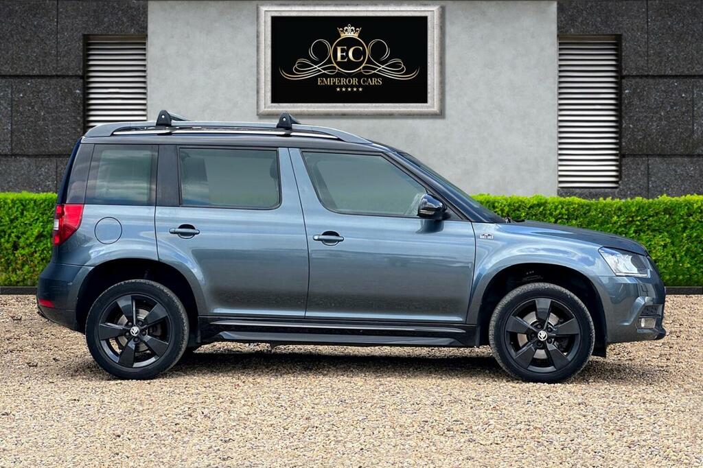 Skoda Yeti Suv 2.0 Tdi Monte Carlo 201515 FV15BHF Grey #2