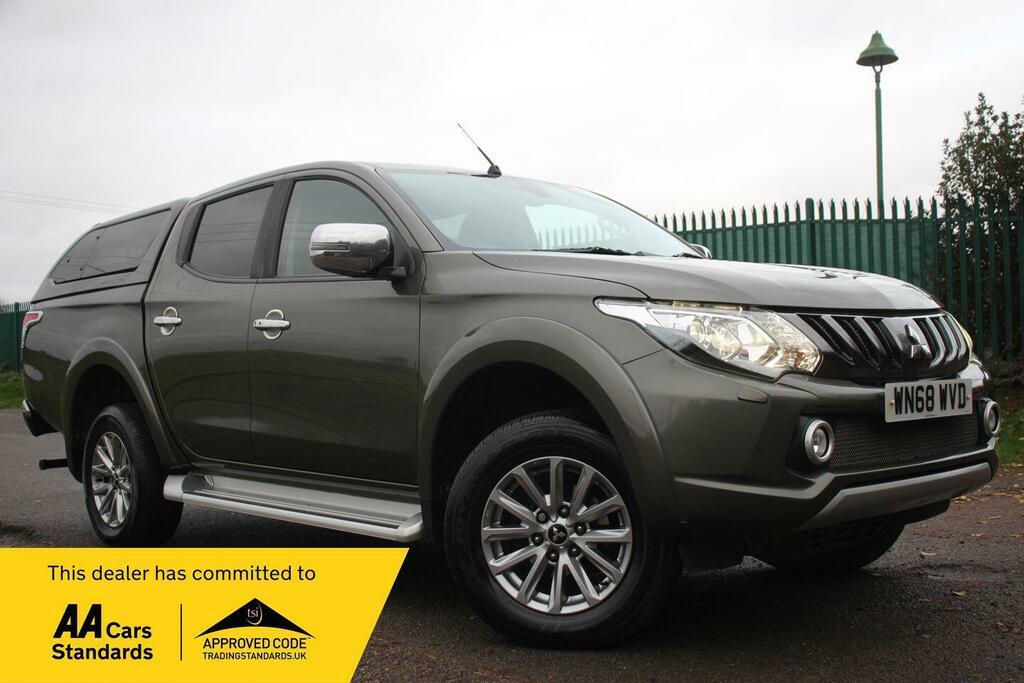 Mitsubishi L200 2.4 Di-d Dc Barbarian 4Wd Euro 6 Green