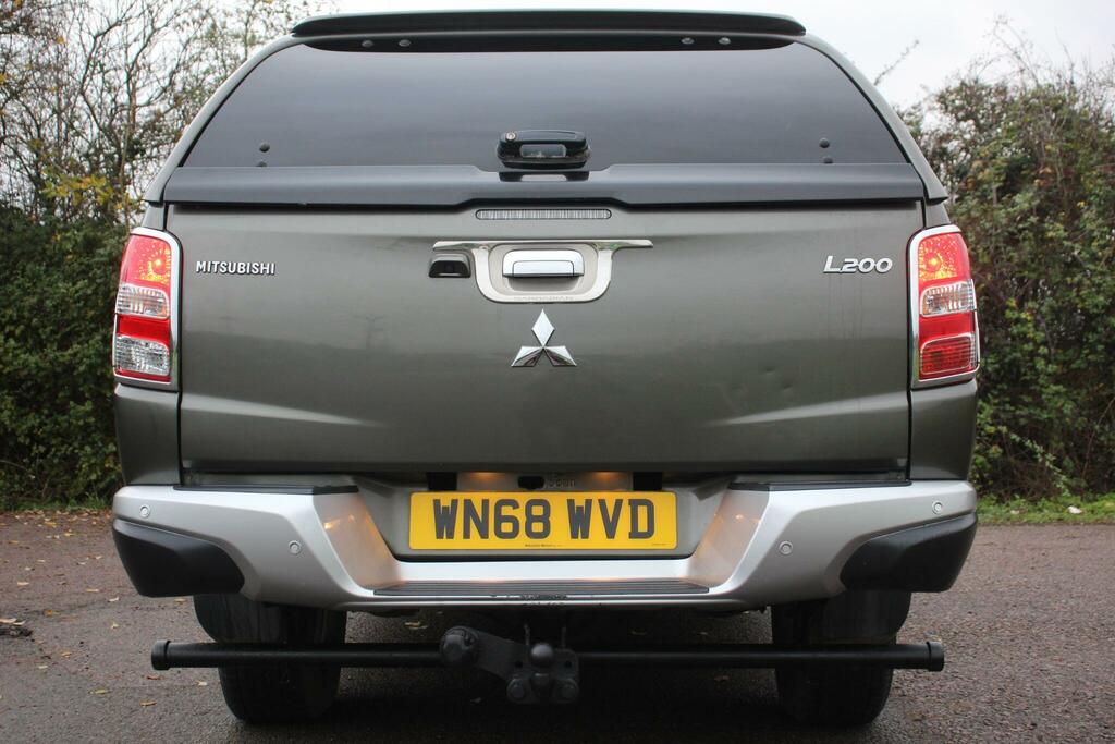Mitsubishi L200 2.4 Di-d Dc Barbarian 4Wd Euro 6 WN68WVD Green #5