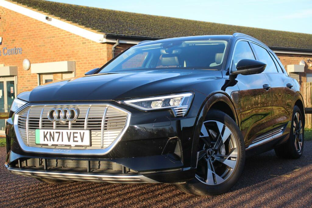 Audi E-tron 50 Sport Quattro 71.2Kwh 11Kw Charger KN71VEV Black #3