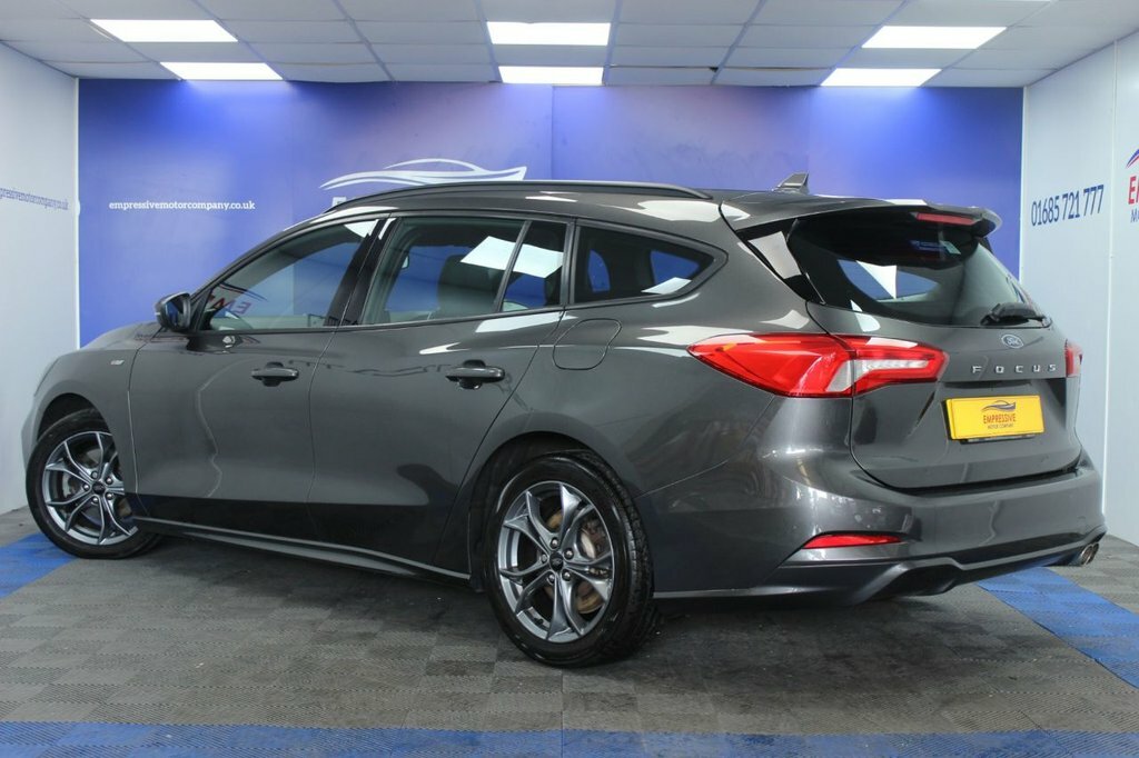 Ford Focus 1L St-line HK68XAF Grey #3