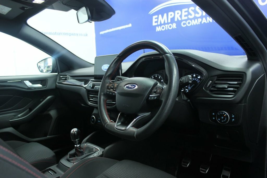 Ford Focus 1L St-line HK68XAF Grey #5