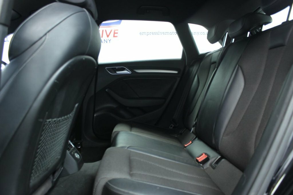 Audi A3 1L Black Edition JS11MOR Black #6