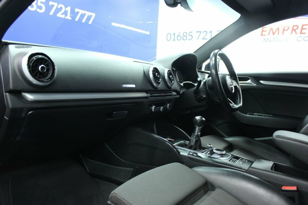 Audi A3 1L Black Edition JS11MOR Black #5