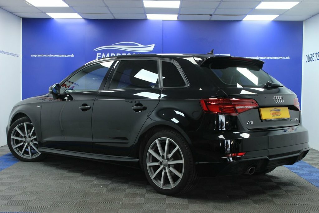 Audi A3 1L Black Edition JS11MOR Black #2