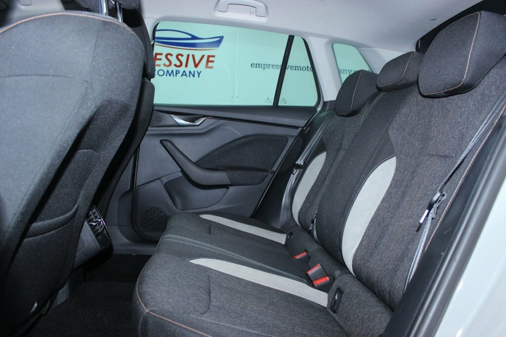 Skoda Kamiq 1.5L Se L DA70LGU Grey #6