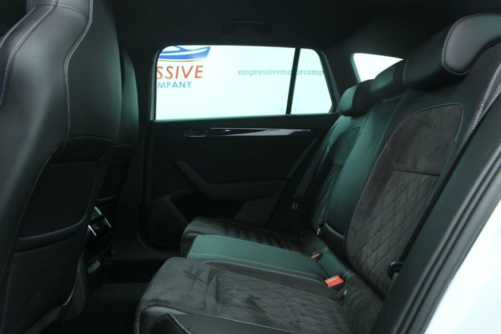 Skoda Superb 2L Sportline SL19XAH White #6