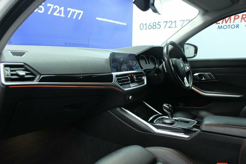 BMW 3 Series 2L Sport BN69USP White #6