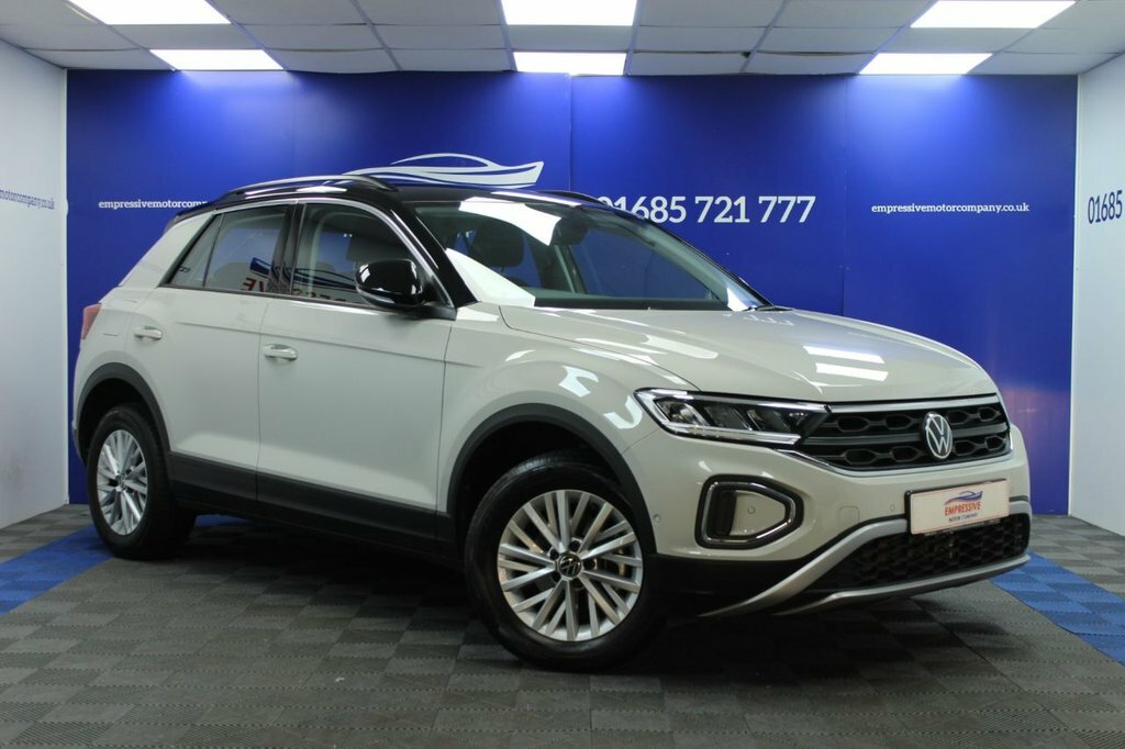 Volkswagen T-Roc 1L Life CE24NPU Grey #2