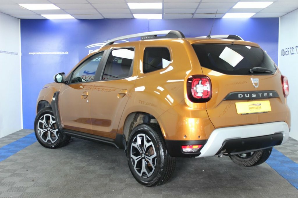Dacia Duster 1.5L Prestige Orange #2
