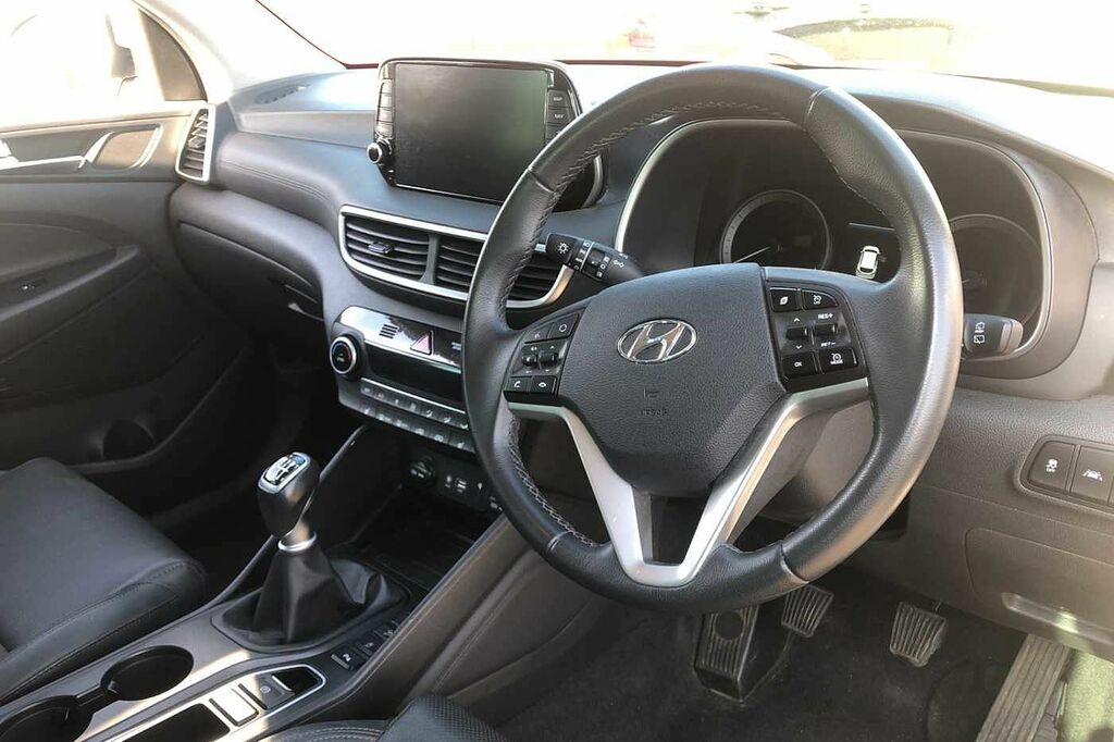 Hyundai Tucson 1.6 T-gdi Premium 2Wd SG19DVE White #6