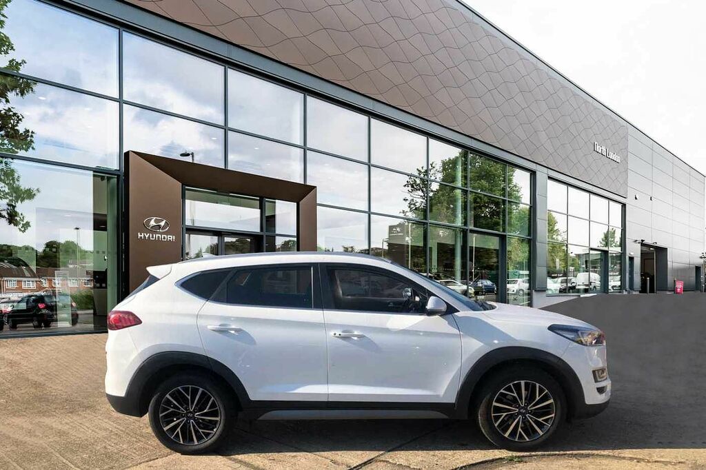 Hyundai Tucson 1.6 T-gdi Premium 2Wd SG19DVE White #4