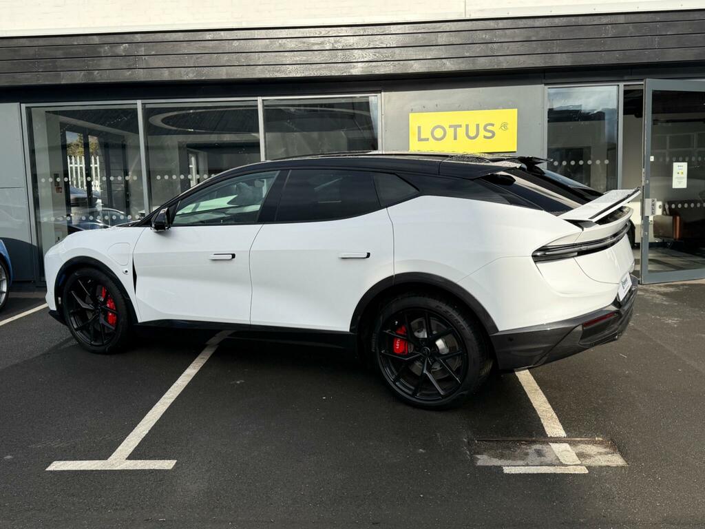 Lotus Eletre 900 112Kwh Sport Carbon 4Wd Dual Motor White #5