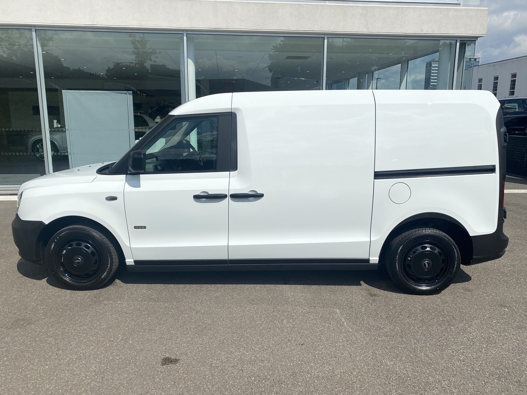 LEVC VN5 110Kw 31Kwh City Van LF71FLZ White #5