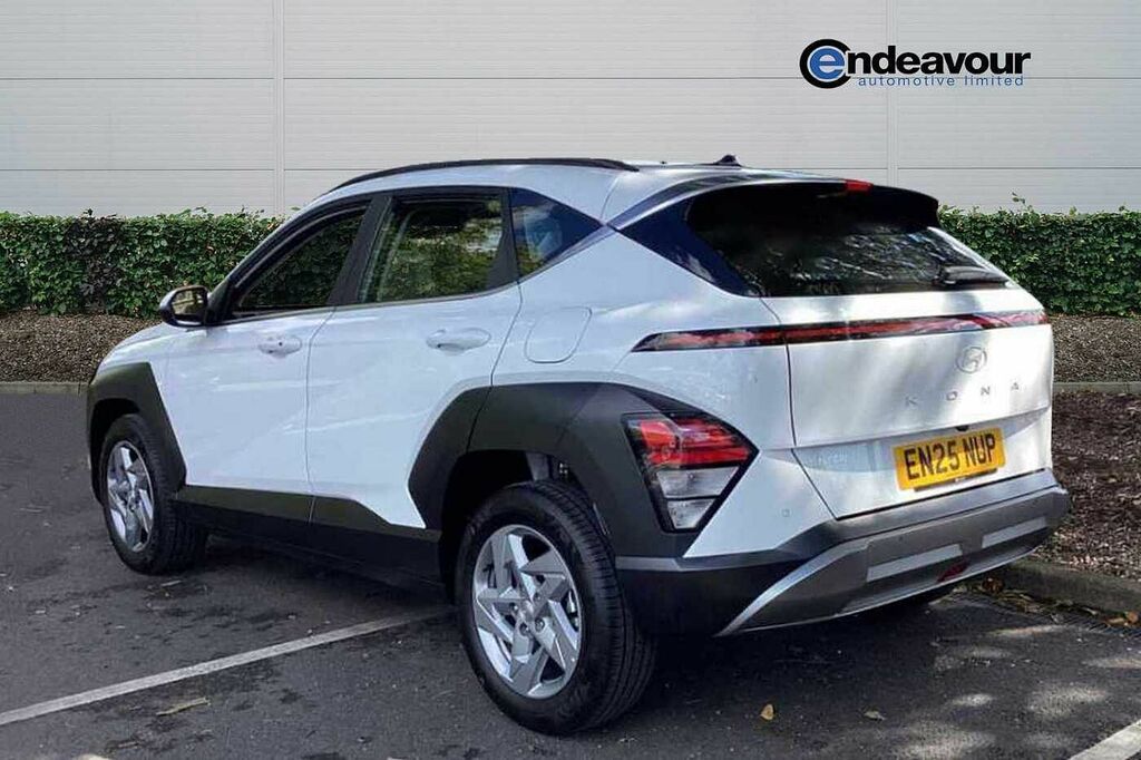 Hyundai Kona 1.6T 138 Advance Dct EN25NUP White #3