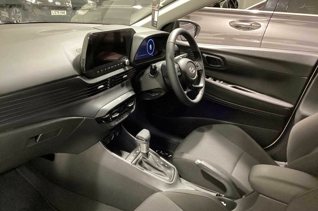 Hyundai I20 1.0T Gdi Premium Dct Hatchback LS75VBJ White #2