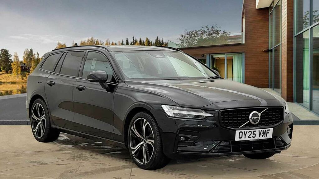 Volvo V60 Ultra, B4 Mild Hybrid, Dark Black