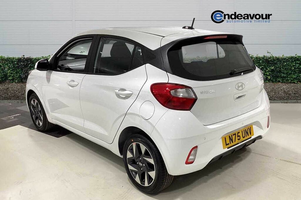 Hyundai I10 1.2 79 Advance Nav LN75UNV White #3