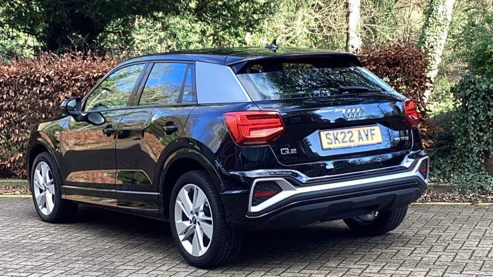 Audi Q2 35 Tfsi S Line S Tronic SK22AVF Black #2