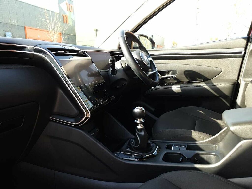 Hyundai Tucson 1.6 Tgdi Se Connect 2Wd CU72YBP Red #2