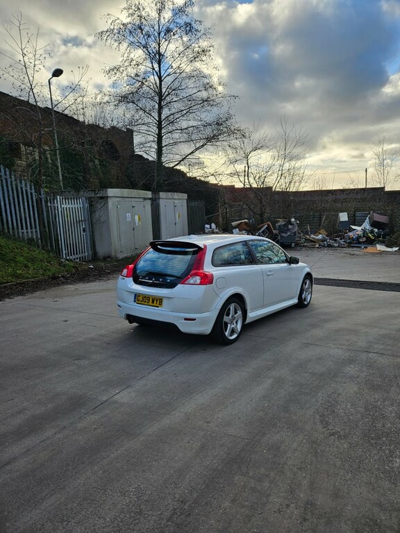 Volvo C30 1.6 R-design Sport Coupe 167 G White #4