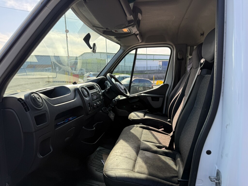 Vauxhall Movano 2.3 Cdti 3500 Chassis Cab Fwd L2 DN18WBM White #4