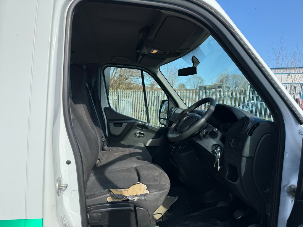 Vauxhall Movano 2.3 Cdti 3500 Chassis Cab Fwd L2 DN18WBM White #5