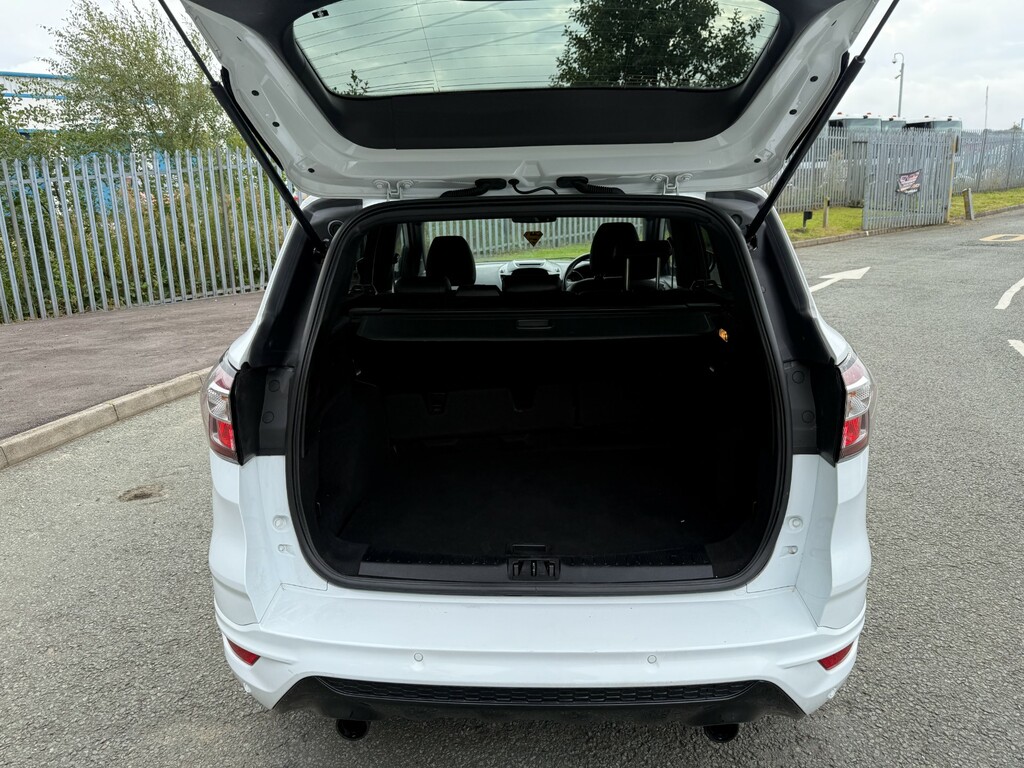 Ford Kuga 2.0 Tdci Ecoblue St-line Suv Eur BT69AXZ White #6